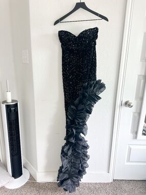 Faeriesty Black Sequin Strapless Tulle Ruffle Maxi Prom Dress Size Medium